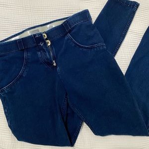 Freddy Pants size small